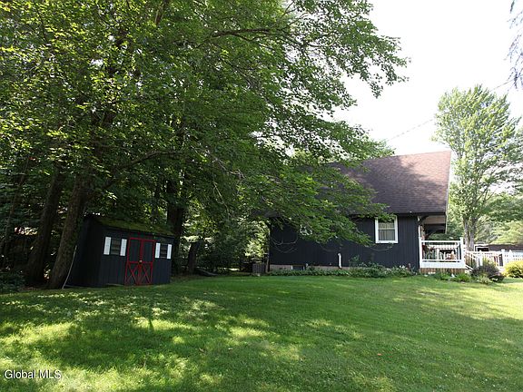 2nd image of 14 Cotton Court