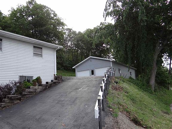4th image of 14686 River Bluff Dr