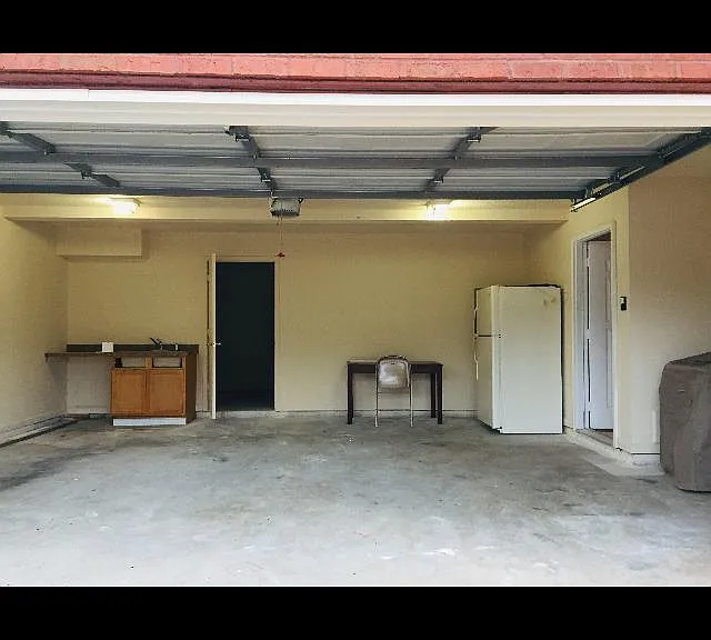 557 Ransom Way — Photo 26