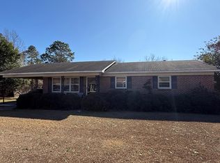 616 Whatley Dr, Ashburn, GA 31714