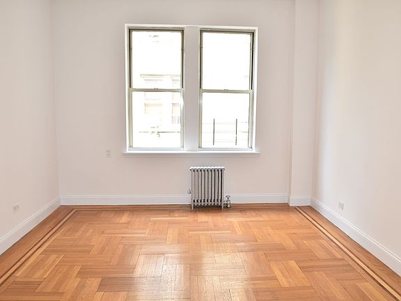 2nd image of 482 Fort Washington Ave APT 4D