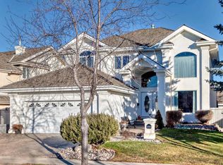 203 Darlington Cres NW, Edmonton, AB T6M2T2