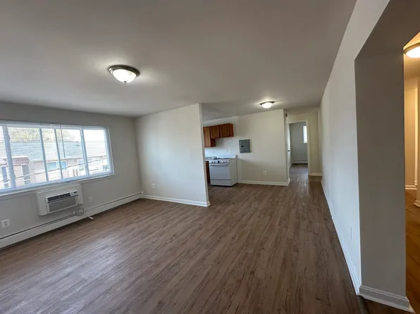 5033 Call Pl SE #14, Washington, DC 20019