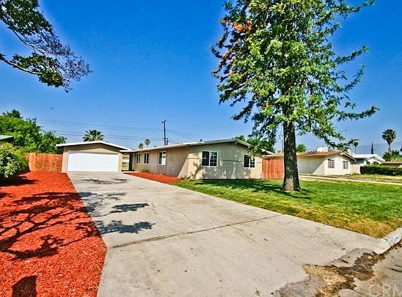 2nd image of 6996 Elm Ave