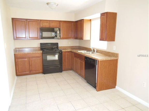 2nd image of 2533 E Civitan Ave