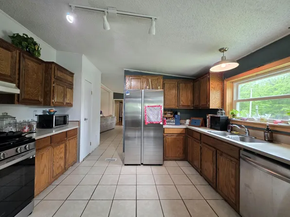 14894 E Main St, Claremore, OK 74019