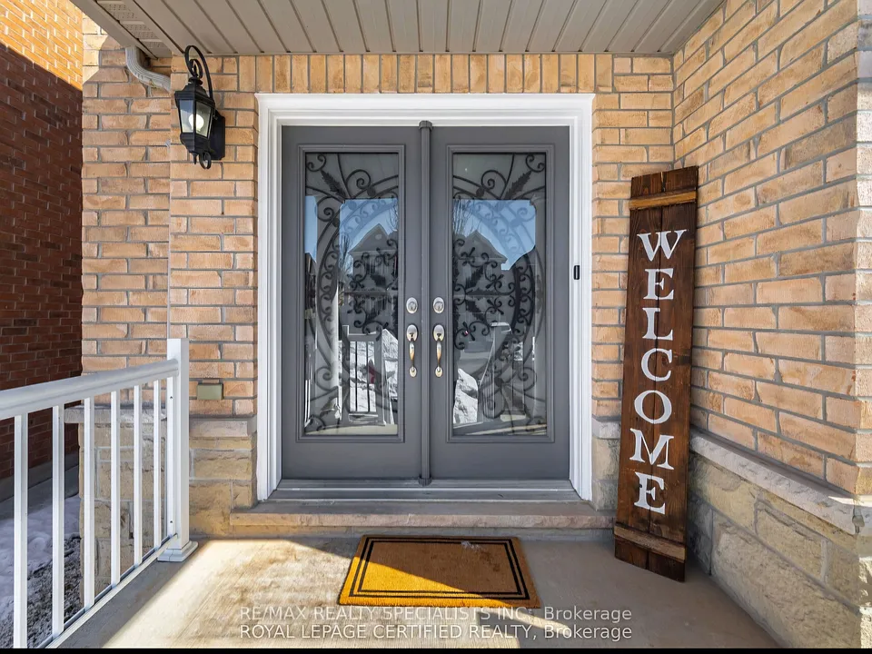 122 Teal Crest Cir