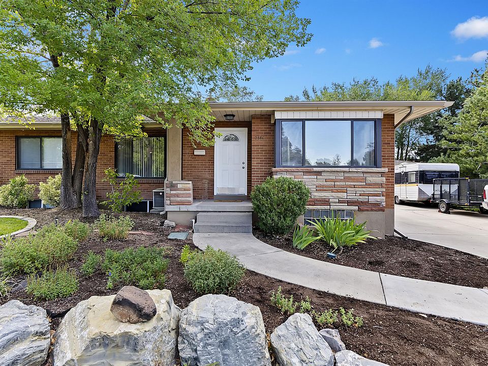 1st image of 2776 E Wilshire Dr