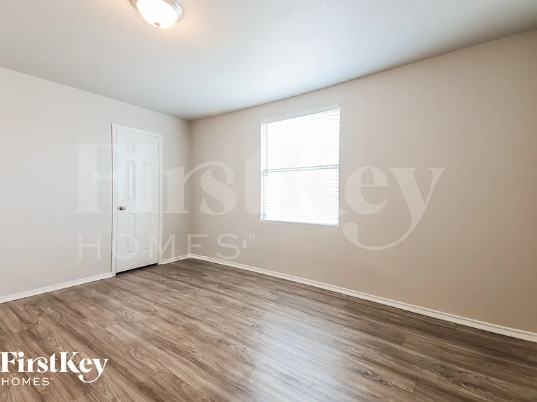 11036 Rankin Dr — Photo 14
