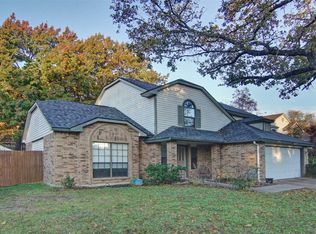 2026 Wedgewood Dr, Grapevine, TX 76051