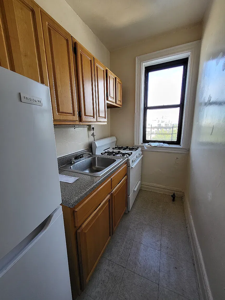 31 East 31st Street — Photo 3