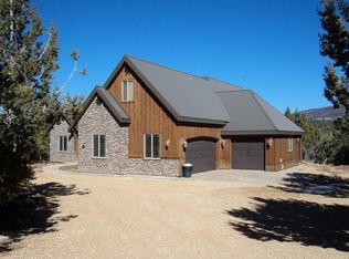 57 W Zion Ridge Dr, Mount Carmel, UT 84755