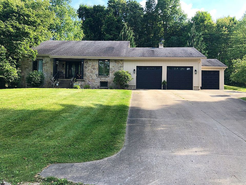 1st image of 4399 Ashwood Dr