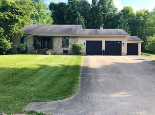 4399 Ashwood Dr, Cambridge, OH 43725