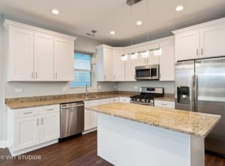 2237 W 18th St, Chicago, IL 60608