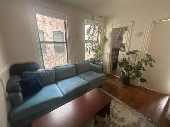 106 Myrtle St APT 3, Boston, MA 02114