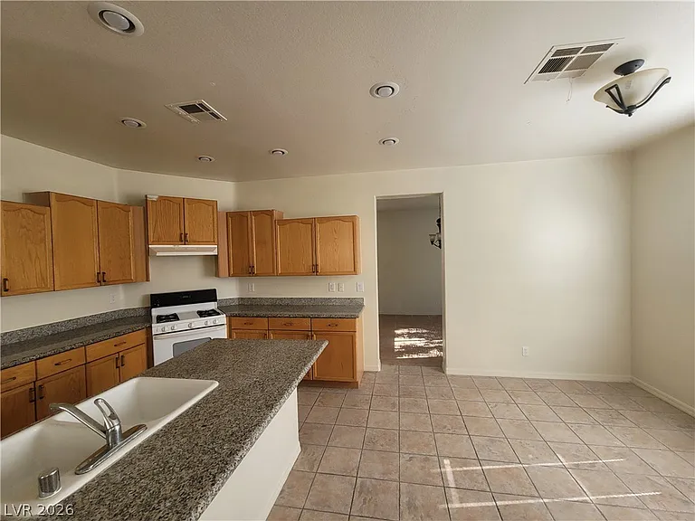 7817 Falconwing Ave — Photo 36
