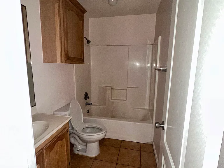 902 S Palm Dr #2 — Photo 4