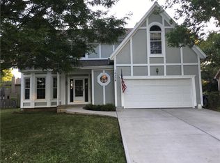 14358 S Blackfeather St, Olathe, KS 66062