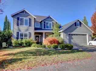 211 Fieldbrook Ct, Medford, OR