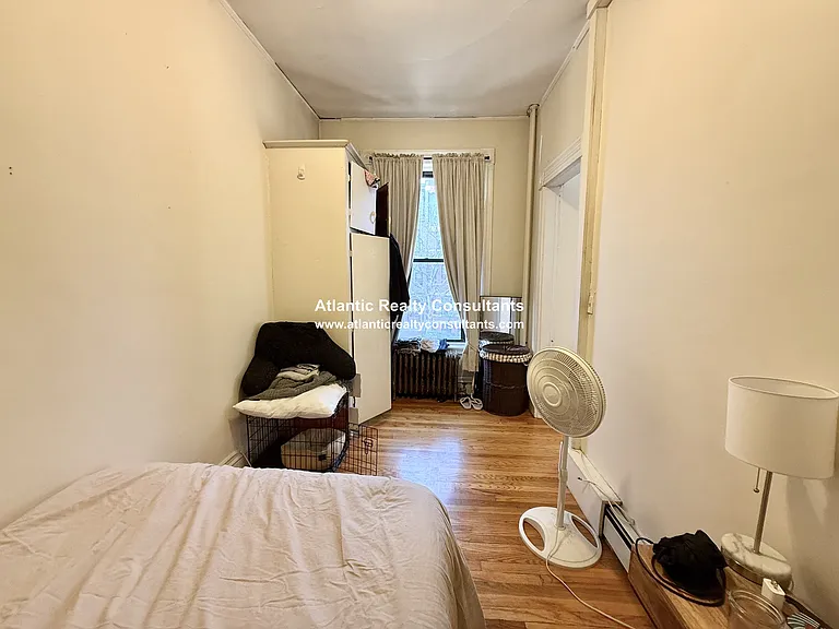 337 Beacon St #4 — Photo 7