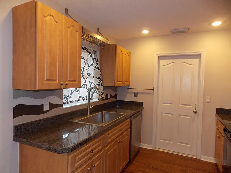 7178 N Ireland Dr — Photo 6