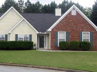 2037 Willow Pointe Dr, Lawrenceville, GA 30043