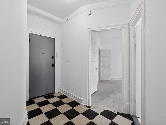 4th image of 2854 Connecticut Ave NW APT 32