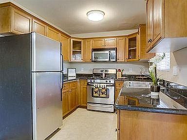 1st image of 180 Avenida Descanso Unit G
