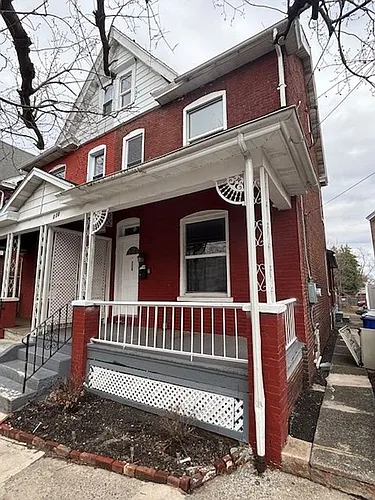 228 N Evans St Photo 1
