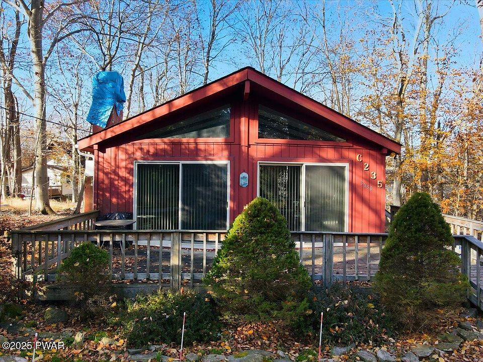 1st image of 3050 Briarwood Dr