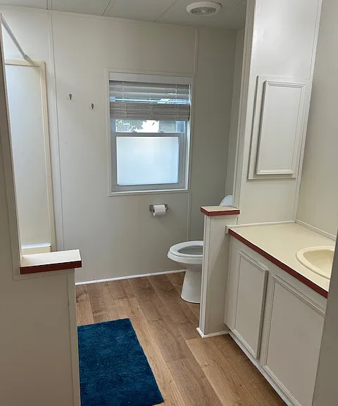 Main bathroom ensuite