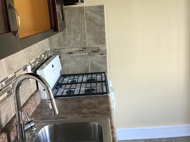 5149 N Camac St — Photo 5