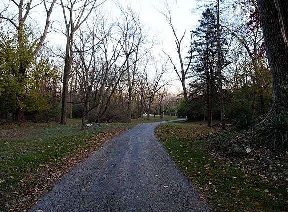 5th image of 5920 E Deerfield Dr