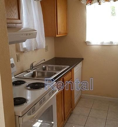 3rd image of 6629 Fleur De Lis Dr