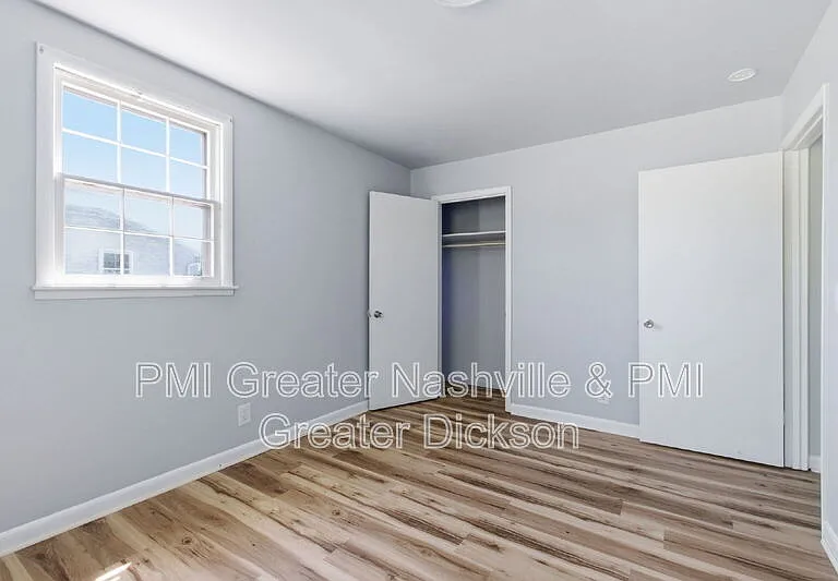 741 McPherson Dr — Photo 11