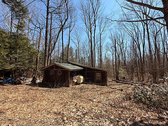 2nd image of 186 Transalpine Road