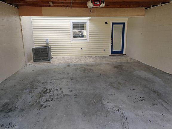 2 Car Garage