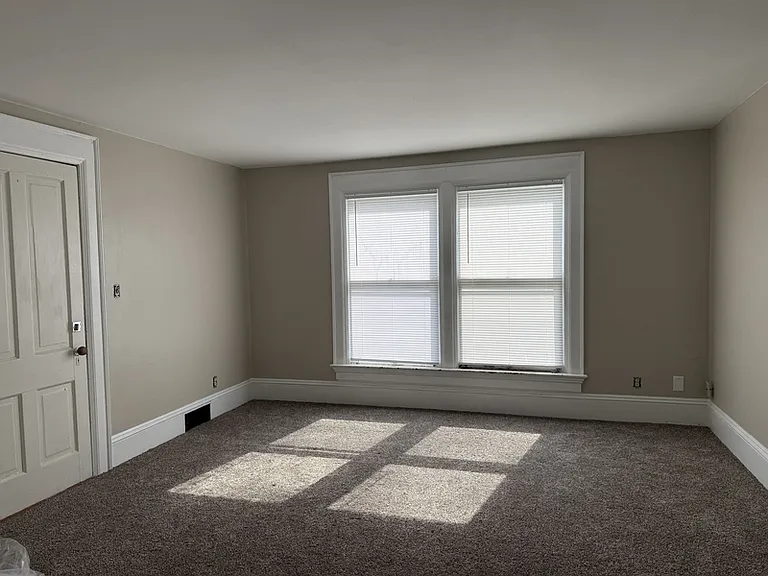 541 Mount Vernon St #541A — Photo 2