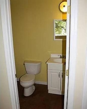 3rd image of 14984 Merry Ln #A