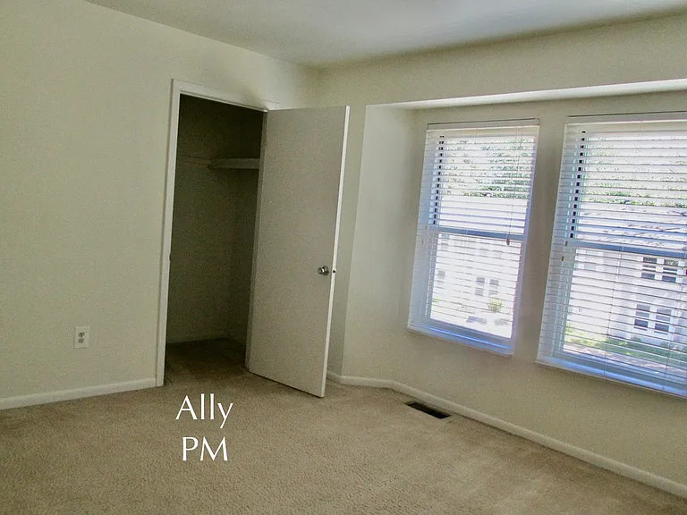 1822 Charles Ct #1 — Photo 10