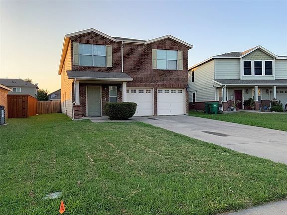 3rd image of 305 Daisy Ln