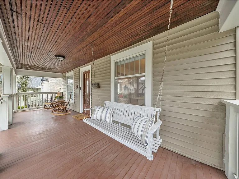 436 Park St — Photo 33