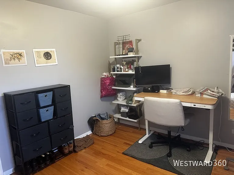 2821 W Summerdale Ave #2E — Photo 14