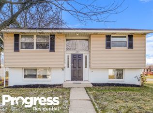 3787 Lynward Rd, Columbus, OH 43228