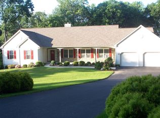 112 Lakeview Dr, Coatesville, PA 19320