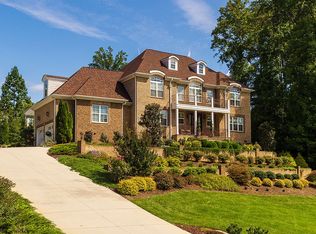 361 Crows Nest Dr, Stokesdale, NC 27357