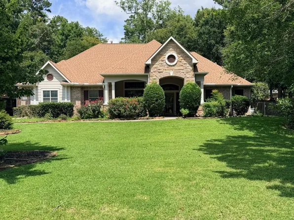 13245 Autumn Mist Ln, Conroe, TX 77302