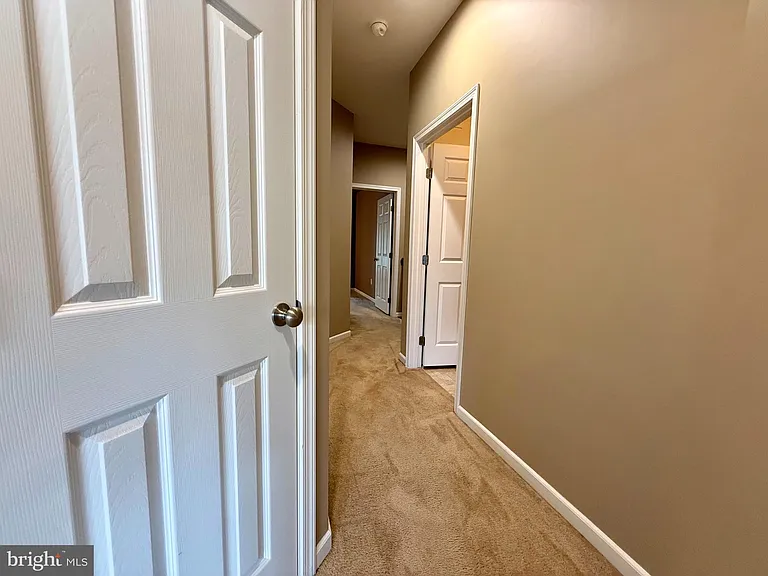 2328 Forest Ridge Ter #6 — Photo 33