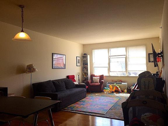 3rd image of 4 Constellation Pl APT 205